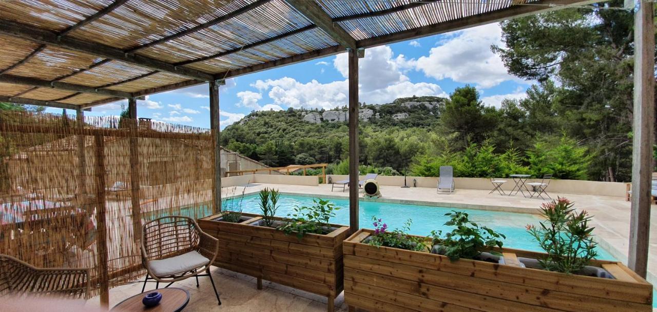 Bed and Breakfast Mas De La Fadeto Baux-de-Provence Zewnętrze zdjęcie