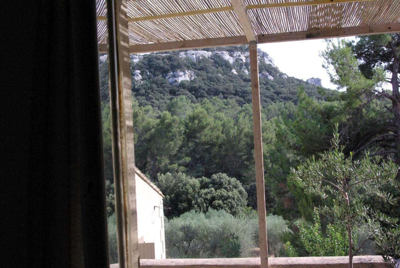 Bed and Breakfast Mas De La Fadeto Baux-de-Provence Zewnętrze zdjęcie