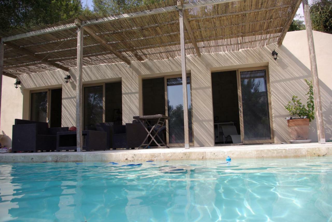 Bed and Breakfast Mas De La Fadeto Baux-de-Provence Zewnętrze zdjęcie