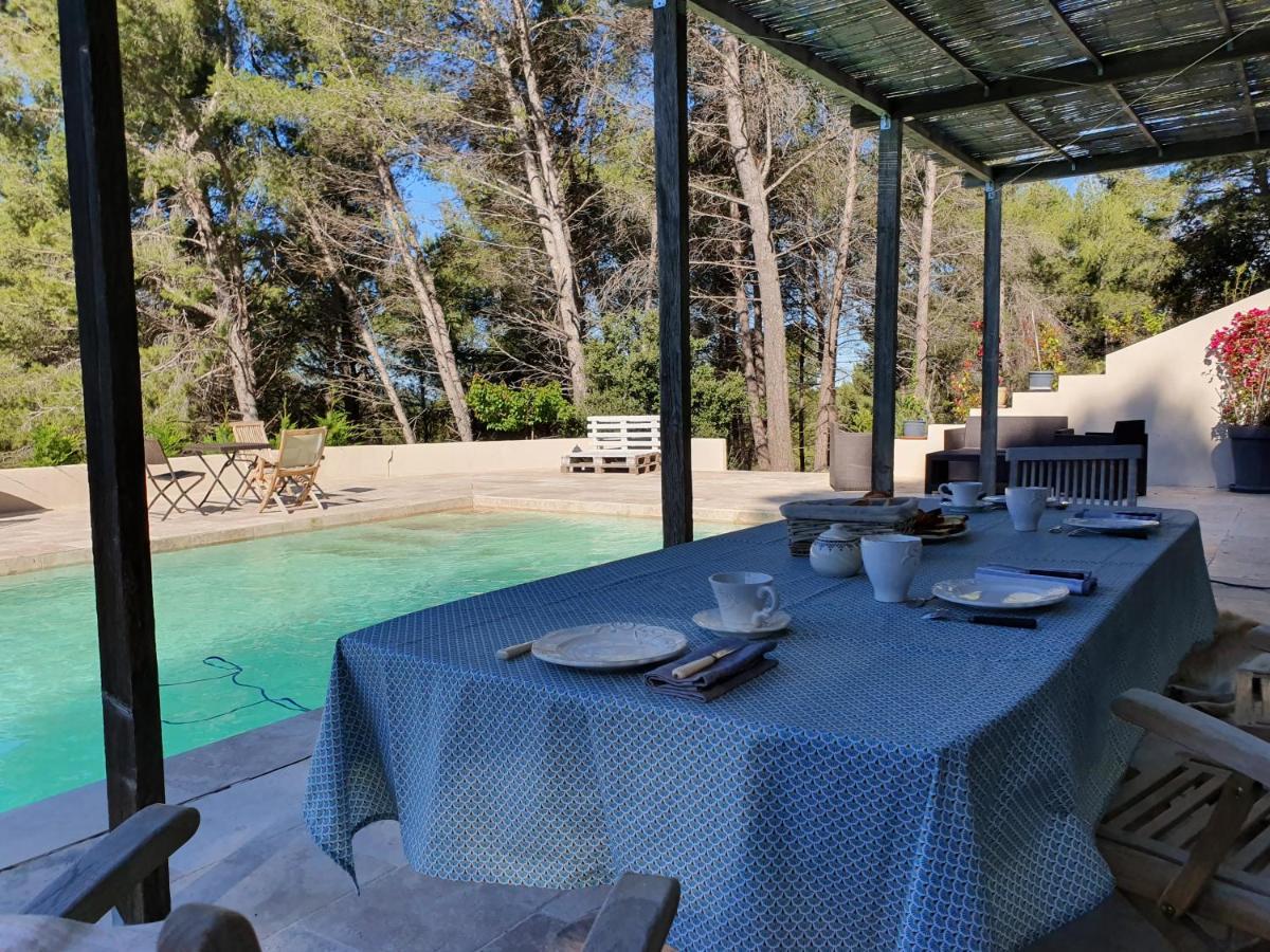 Bed and Breakfast Mas De La Fadeto Baux-de-Provence Zewnętrze zdjęcie